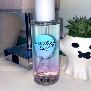 vs/pink sparkling surf body mist